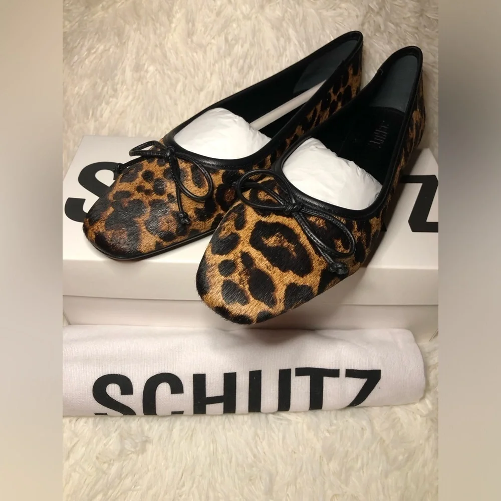 SCHUTZ Animal Print Women's Flats NWT NWB size 7.5